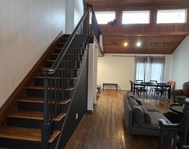 537 Old Tacy Road - Photo Thumbnail 3