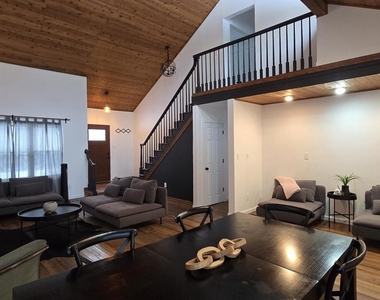 537 Old Tacy Road - Photo Thumbnail 5