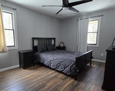 537 Old Tacy Road - Photo Thumbnail 18