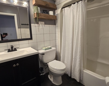 537 Old Tacy Road - Photo Thumbnail 13