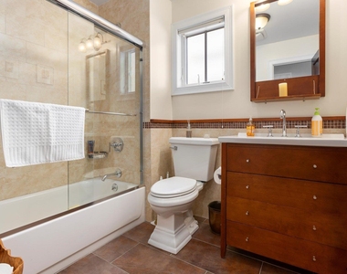 847b E Broadway - Photo Thumbnail 7