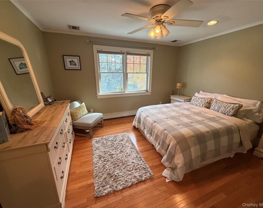 2465 Fairway Drive - Photo Thumbnail 23