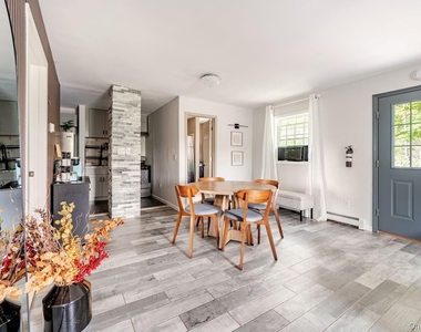 1241 Ridgebury Road - Photo Thumbnail 13