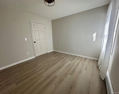 1241 Ridgebury Road - Photo Thumbnail 9