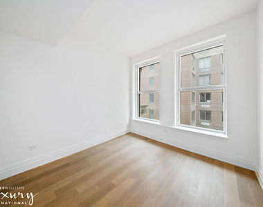 108 Leonard Street - Photo Thumbnail 3