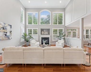 7351 Nicole Marie Court - Photo Thumbnail 4