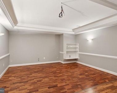 7351 Nicole Marie Court - Photo Thumbnail 14