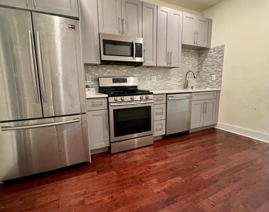 1706 Arlington Street - Photo Thumbnail 5