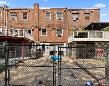2874 Tolbut Street - Photo Thumbnail 31