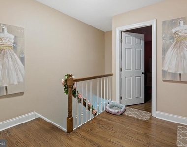 2874 Tolbut Street - Photo Thumbnail 30