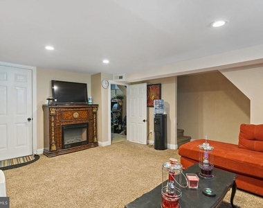 2874 Tolbut Street - Photo Thumbnail 15