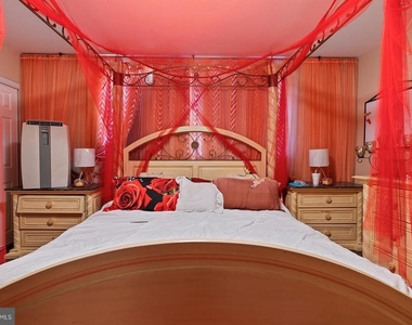 2874 Tolbut Street - Photo Thumbnail 27