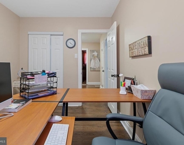2874 Tolbut Street - Photo Thumbnail 20