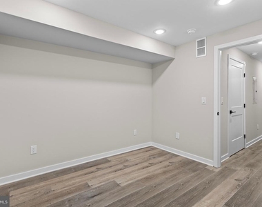 2528 N Hope Street - Photo Thumbnail 21