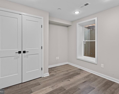 2528 N Hope Street - Photo Thumbnail 19