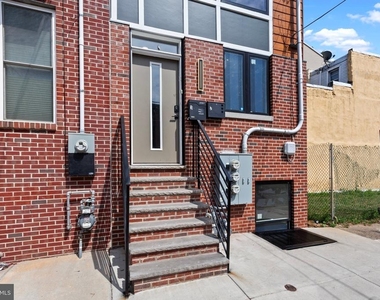 2528 N Hope Street - Photo Thumbnail 2
