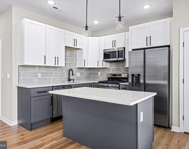 2409 N Hancock Street - Photo Thumbnail 18