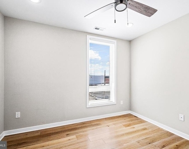 2409 N Hancock Street - Photo Thumbnail 27