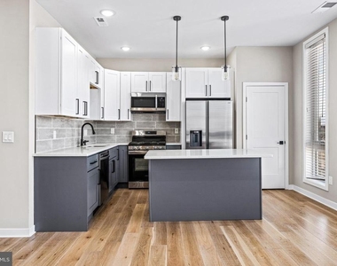 2409 N Hancock Street - Photo Thumbnail 16