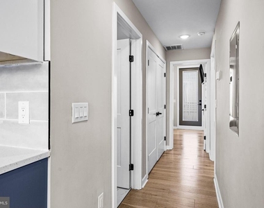 2409 N Hancock Street - Photo Thumbnail 19