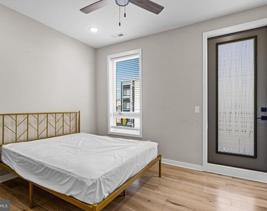 2409 N Hancock Street - Photo Thumbnail 25