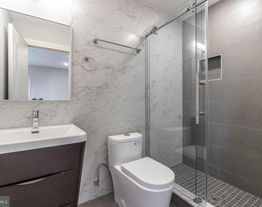 2045 N College Avenue - Photo Thumbnail 7