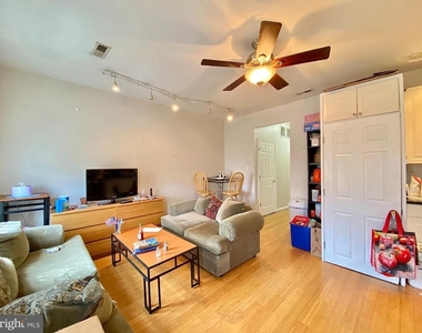 1934 N 7th Street - Photo Thumbnail 2