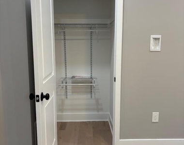 2840 W Girard Avenue - Photo Thumbnail 11