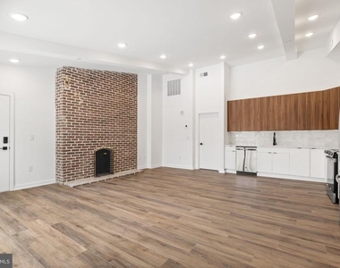 1602 Locust Street - Photo Thumbnail 24