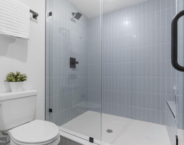 1602 Locust Street - Photo Thumbnail 18