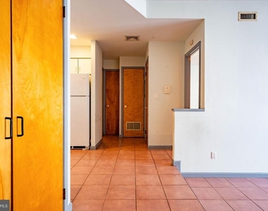 763 S 8th Street - Photo Thumbnail 13