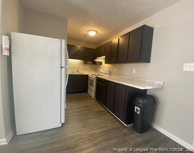 1775 Michelle Court - Photo Thumbnail 7