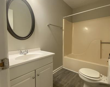 1775 Michelle Court - Photo Thumbnail 10