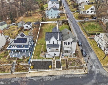 319 E A Street - Photo Thumbnail 15