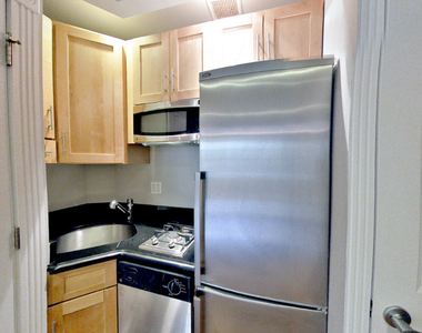 521 East 5th Street - Photo Thumbnail 1