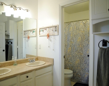 4125 Cobble Court - Photo Thumbnail 6