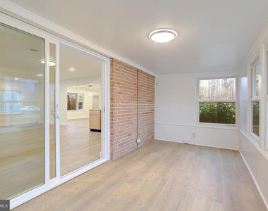 5823 Deale Beach Road - Photo Thumbnail 8