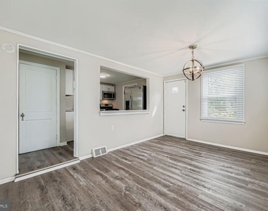 515 Taney Avenue - Photo Thumbnail 5