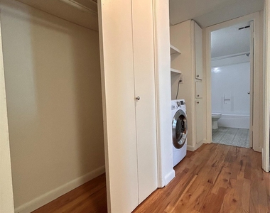 808 Winflo Dr - Photo Thumbnail 2