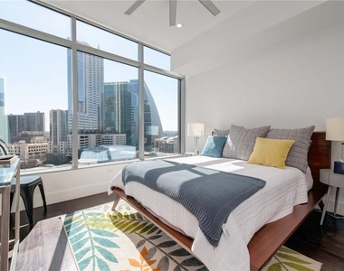 501 West Ave - Photo Thumbnail 15