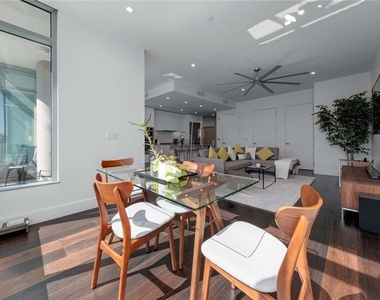 501 West Ave - Photo Thumbnail 9