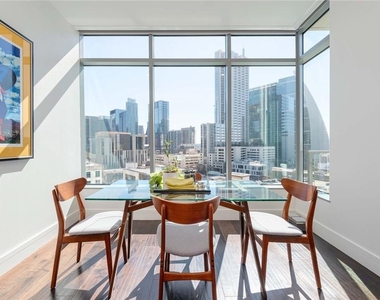 501 West Ave - Photo Thumbnail 1