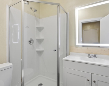 17621 Stacey Ln - Photo Thumbnail 17