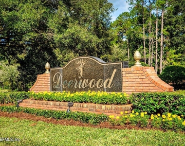 10137 Leisure Lane S - Photo Thumbnail 11