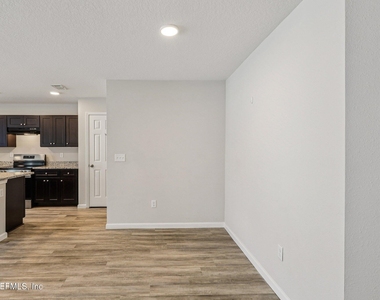 5453 Wabash Boulevard - Photo Thumbnail 3