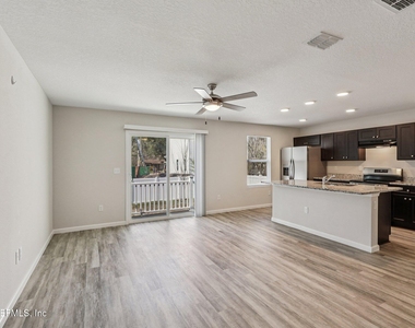 5453 Wabash Boulevard - Photo Thumbnail 5