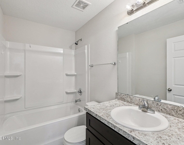 5453 Wabash Boulevard - Photo Thumbnail 17