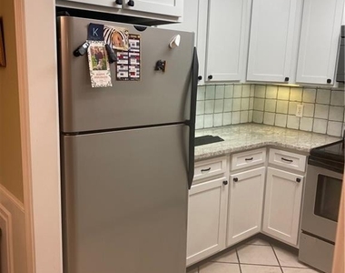 102 Bainbridge Drive - Photo Thumbnail 1