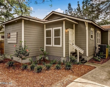 1117 Cedar Street - Photo Thumbnail 27