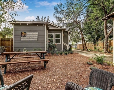 1117 Cedar Street - Photo Thumbnail 28